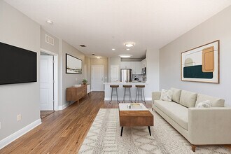 Citrus Village in Tampa, FL - Building Photo - Building Photo