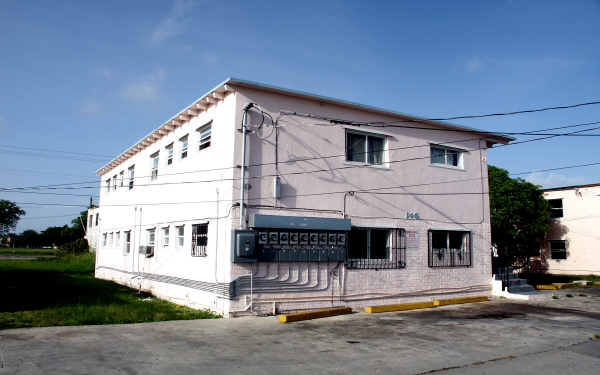 The Homestead Apartments in Homestead, FL - Building Photo - Building Photo