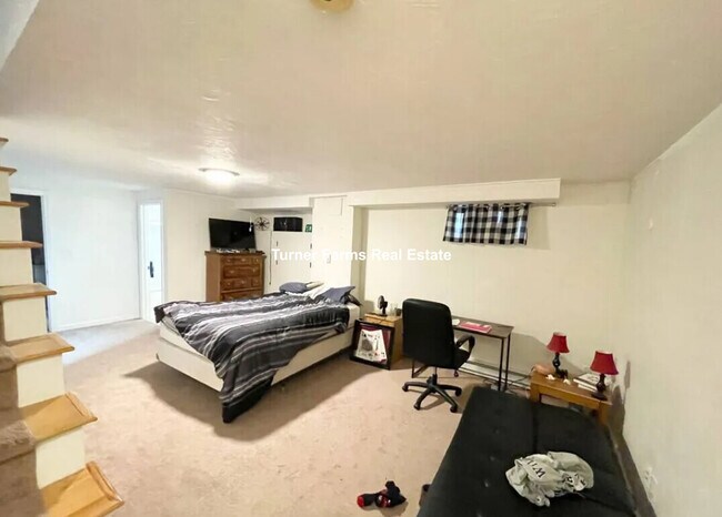 6 Harleston St, Unit 1 in Boston, MA - Building Photo - Building Photo