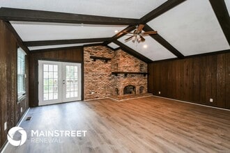 205 De Smet Dr in Florissant, MO - Building Photo - Building Photo