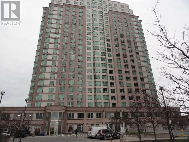 property at 1-711 Lee Centre Dr