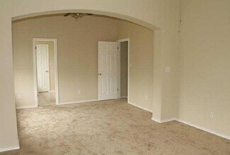8904 Glen Canyon Dr in Round Rock, TX - Building Photo - Building Photo