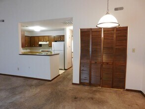 1542 College Way in New Bern, NC - Building Photo - Building Photo