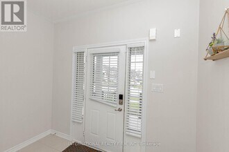 171 Bilanski Farm Rd in Brantford, ON - Building Photo - Building Photo