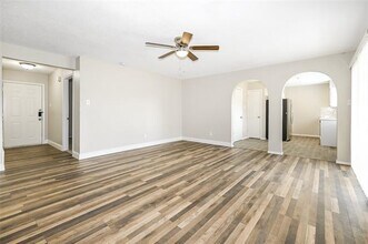 103 Sherry Ct in Weatherford, TX - Building Photo - Building Photo