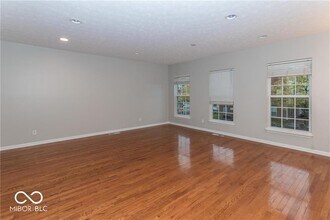 11840 Harvard Ln in Carmel, IN - Building Photo - Building Photo