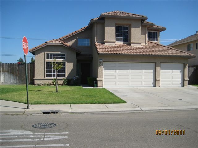 property at 5025 San Michele Dr