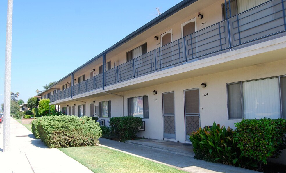 Las Casitas Apartments Covina, CA Apartments For Rent