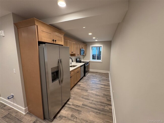 455 Sunrise Hwy in West Babylon, NY - Building Photo - Building Photo