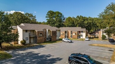 101 Pine Forest Dr in Maumelle, AR - Foto de edificio - Building Photo