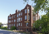 5252 S Clarendon St in Detroit, MI - Building Photo - Building Photo