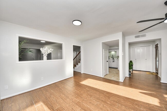 property at 18209 Vinland Dr