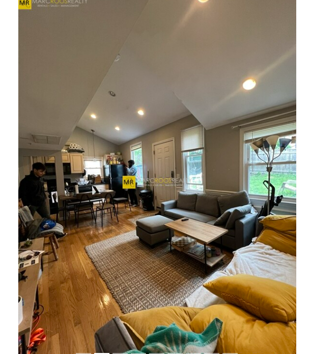 80 Spring St, Unit 3 in Cambridge, MA - Building Photo - Building Photo