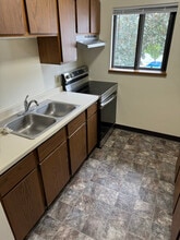 2018 N Sherman Ave in Madison, WI - Building Photo - Building Photo