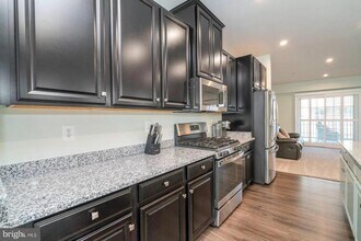 5950 Etterbeek St in Frederick, MD - Building Photo - Building Photo