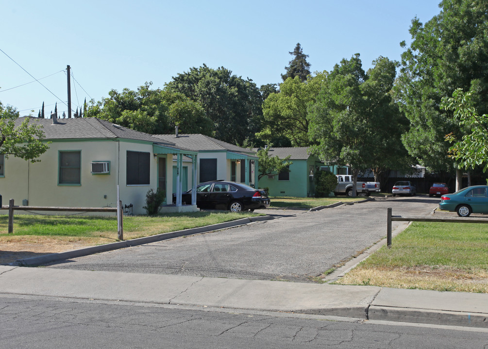 242-248 Corson Ave in Modesto, CA - Building Photo