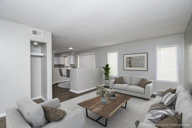 Barrington Hills Apartments in Little Rock, AR - Building Photo - Building Photo