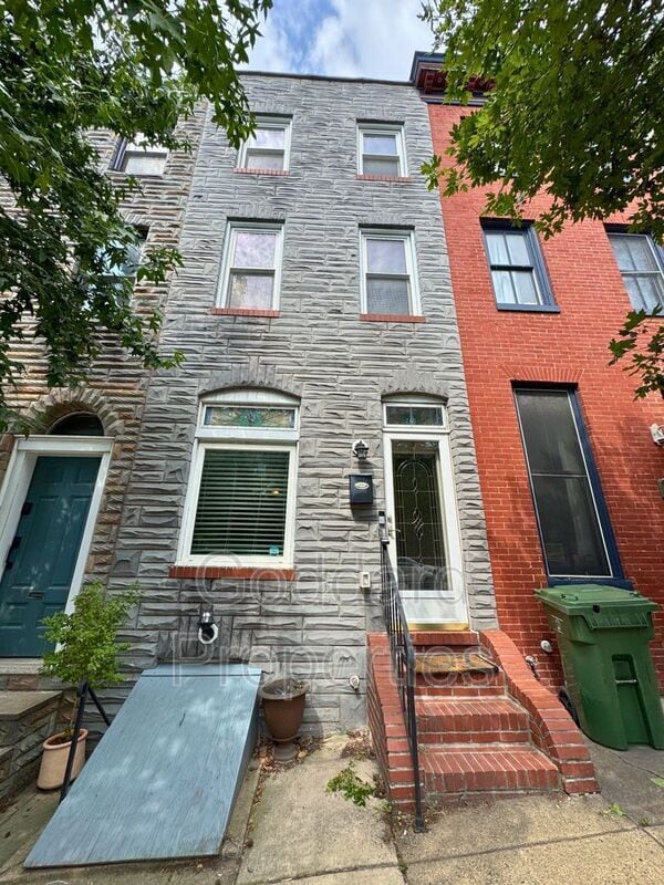 property at 240 S Washington St
