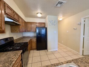 1736 Flood St in New Orleans, LA - Building Photo - Building Photo