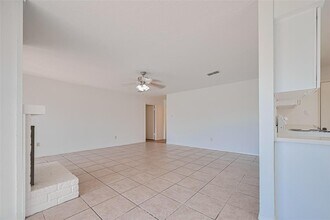719 Ramada Dr in Houston, TX - Building Photo - Building Photo