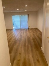 730 N Eucalyptus Ave, Unit 2 in Inglewood, CA - Building Photo - Building Photo