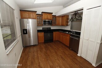 1735 Hazelton St NW in Palm Bay, FL - Building Photo - Building Photo
