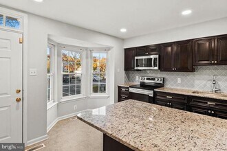 7000 Ducketts Ln in Elkridge, MD - Building Photo - Building Photo