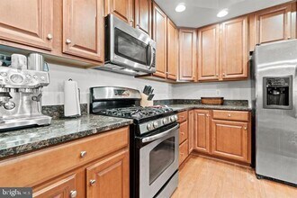 15151 Leicestershire St in Woodbridge, VA - Building Photo - Building Photo
