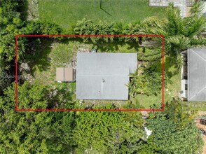 2456 Jackson St in Hollywood, FL - Building Photo - Building Photo