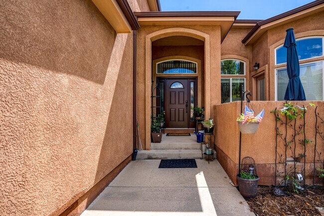 4660 Farmingdale Dr in Colorado Springs, CO - Building Photo - Building Photo