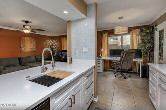 3500 Hayden Rd in Scottsdale, AZ - Building Photo - Building Photo
