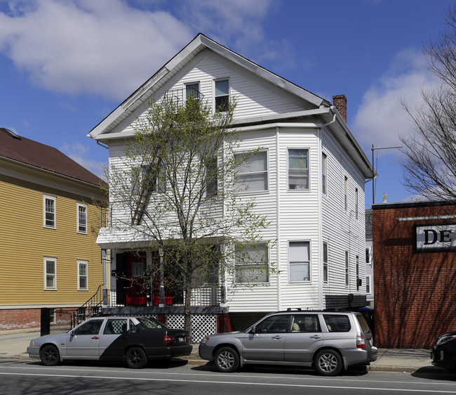 327-329 Broadway in Providence, RI - Building Photo - Building Photo