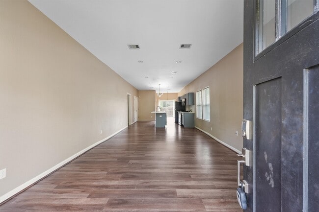 3706 Nathaniel Brown St