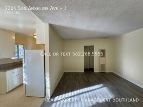 2264 San Anseline Ave in Long Beach, CA - Building Photo - Building Photo