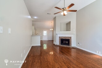1095 Cross Meadow Rd in Cordova, TN - Building Photo - Building Photo