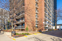 Thorndale Beach North Condominium in Chicago, IL - Building Photo - Building Photo