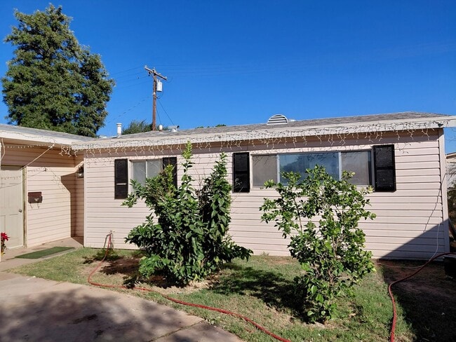 property at 738 Brentwood Ave