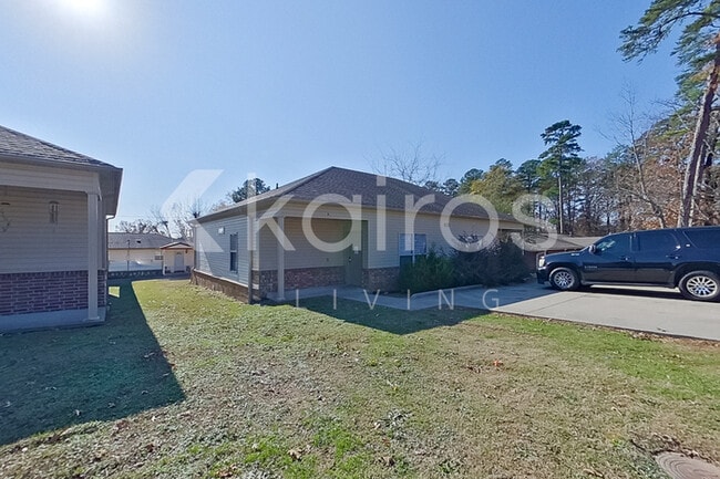 10103 W 20th St in Little Rock, AR - Foto de edificio - Building Photo