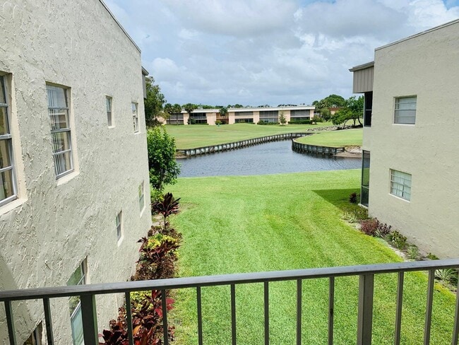 property at 514 Flanders K