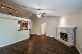 3746 August Crossing Ct in Jacksonville, FL - Building Photo - Building Photo