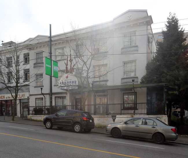 1368 Robson St in Vancouver, BC - Building Photo - Building Photo