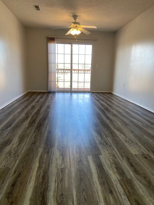 158 Humanity Ln Unit C in Branson, MO - Building Photo