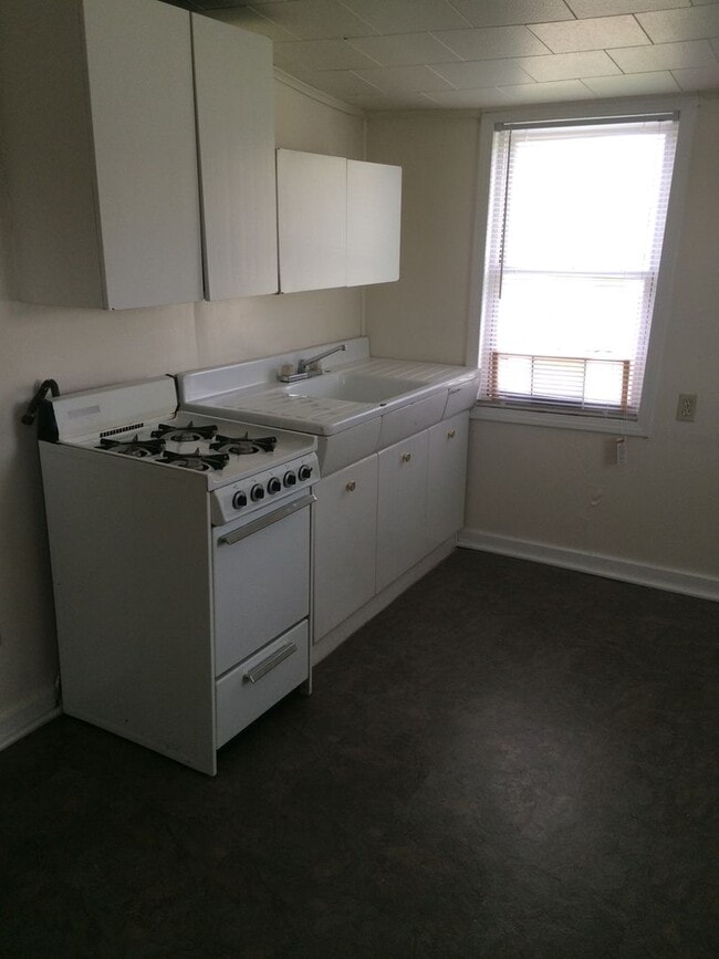 2038 Monon Ave in Lafayette, IN - Building Photo - Building Photo