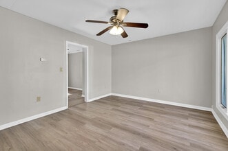 4329 Whitehall Ln in Richton Park, IL - Building Photo - Building Photo