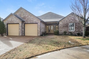 4123 Chelsea Wood Cove in Olive Branch, MS - Building Photo