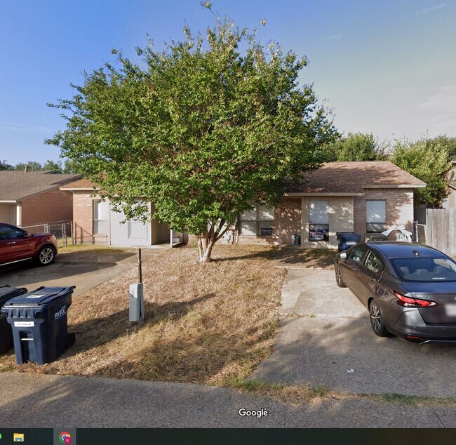 property at 2507 Cypress Dr