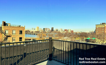 583 Beacon St, Unit B in Boston, MA - Foto de edificio - Building Photo