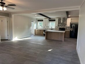 100 Tuck St in Cedar Creek, TX - Building Photo - Building Photo