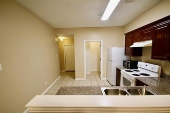 3116 S Cherry Ln in Fort Worth, TX - Building Photo - Building Photo