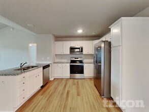 58 Monaghan Ct in Selma, NC - Building Photo - Building Photo